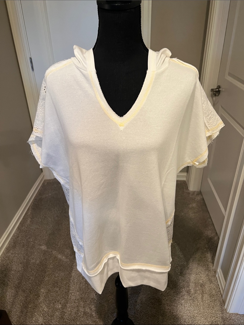Cato Cream V-Neck Hooded Flutter Sleeve Tunic